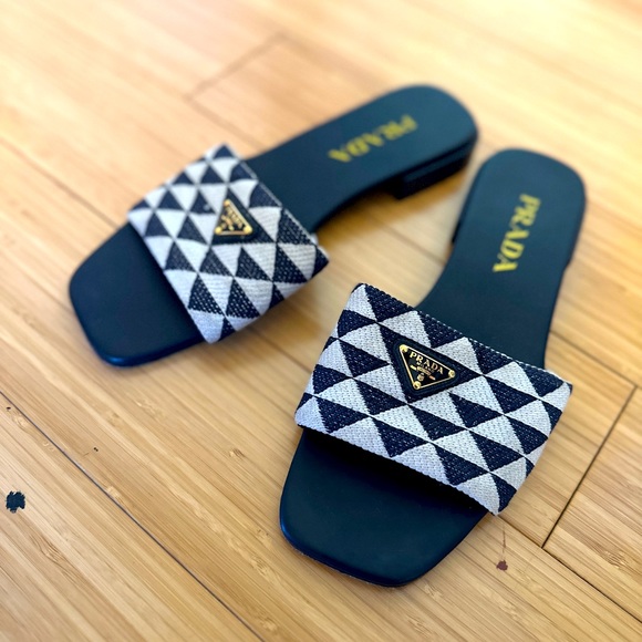 Navy and white Prada sandals - Picture 2 of 2